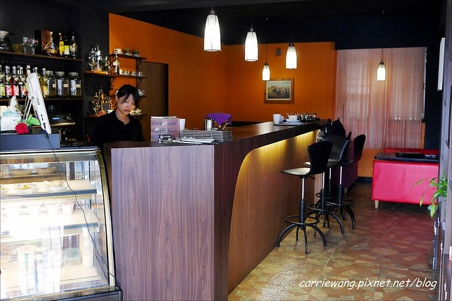 【金門美食推薦】Lin+ Coffee。手作咖啡飄香，還有超吸晴的蜜糖吐司和比利時鬆餅，在金門也可以悠閒地享受下午茶 @飛天璇的口袋