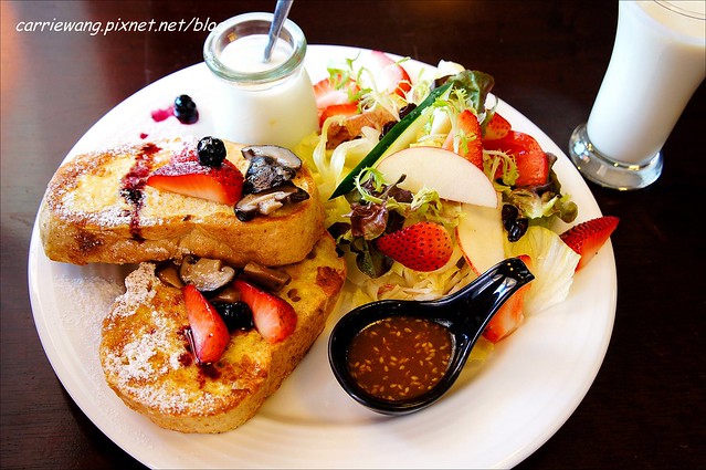 畢洛雅咖啡館．Beloya Caf&eacute;：餐點很豐盛又養生，咖啡也很好喝 @飛天璇的口袋