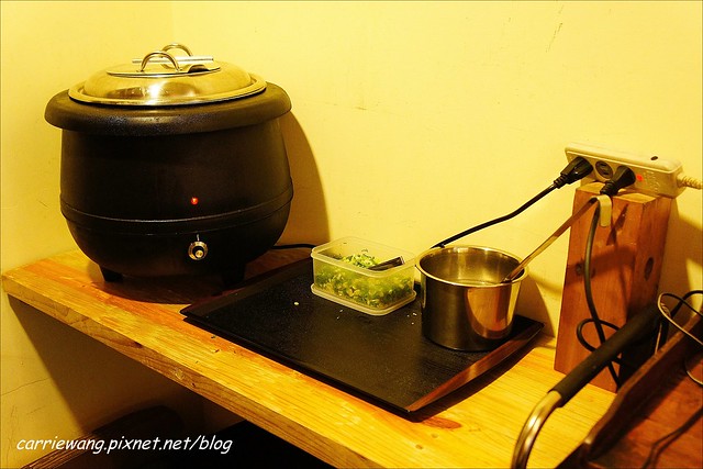 【台中小吃美食】西岡家手作弁当．蘿蔔糕。隱匿巷弄間的日式便當店，手作溫暖有誠意 @飛天璇的口袋