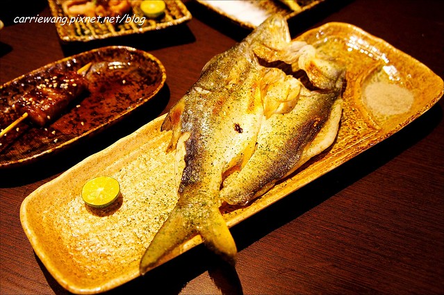 【台中居酒屋推薦】吳留手串燒居酒屋@台中店。日式木屋品嚐美味串燒，下班後就是要小酌一番，位在勤美誠品商圈的深夜食堂 @飛天璇的口袋