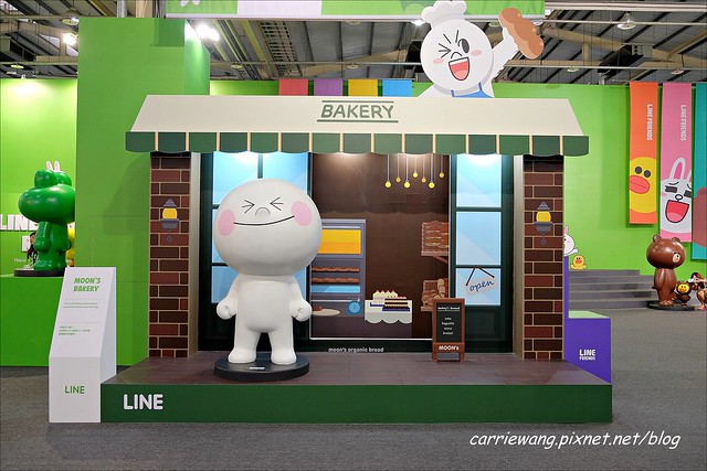 【LINE FRIENDS 互動樂園。台中場】可愛的LINE貼圖從手機躍上實境，台中場於6/21~9/14在大台中國際會展中心展出 @飛天璇的口袋