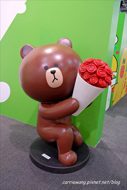 【LINE FRIENDS 互動樂園。台中場】可愛的LINE貼圖從手機躍上實境，台中場於6/21~9/14在大台中國際會展中心展出 @飛天璇的口袋