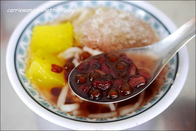 台中北區｜台中昌記米苔目冰．冬天賣燒番麥夏天賣米苔目冰，永興街30幾年的好味道 @飛天璇的口袋