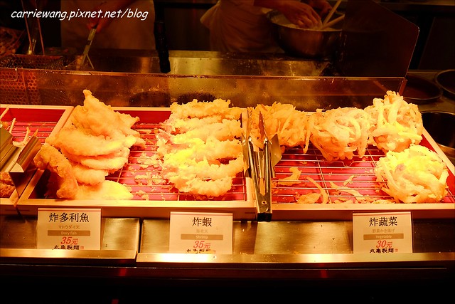 【台中日式烏龍麵】丸龜製麵。從日本來的讚岐烏龍麵，麵條古溜又有嚼勁@新光三越12F @飛天璇的口袋