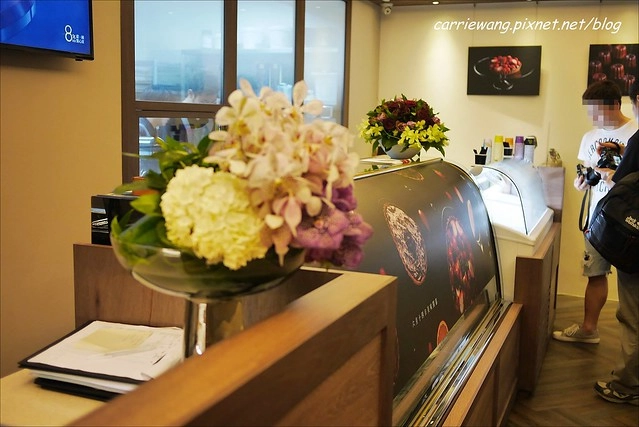 8%ice 甜．鹹點心屋｜日式建築裡賣的是法式甜點，超夯的閃電泡芙來襲 @飛天璇的口袋