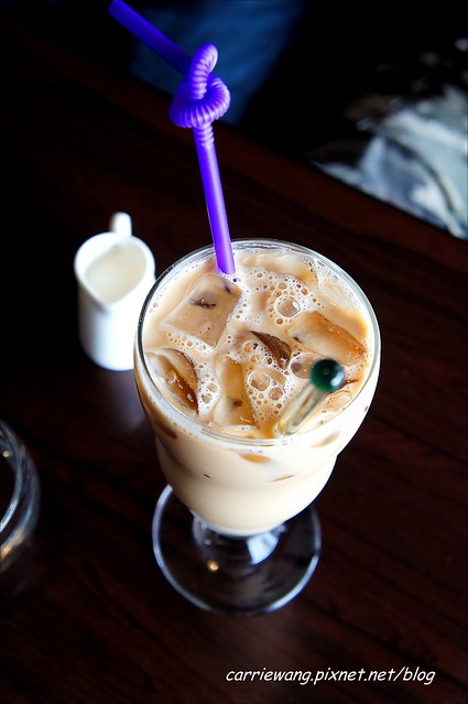 【金門美食推薦】Lin+ Coffee。手作咖啡飄香，還有超吸晴的蜜糖吐司和比利時鬆餅，在金門也可以悠閒地享受下午茶 @飛天璇的口袋