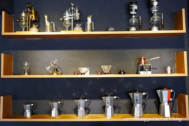 【金門美食推薦】Lin+ Coffee。手作咖啡飄香，還有超吸晴的蜜糖吐司和比利時鬆餅，在金門也可以悠閒地享受下午茶 @飛天璇的口袋