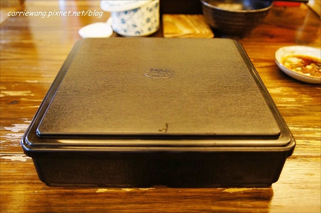 【台中小吃美食】西岡家手作弁当．蘿蔔糕。隱匿巷弄間的日式便當店，手作溫暖有誠意 @飛天璇的口袋