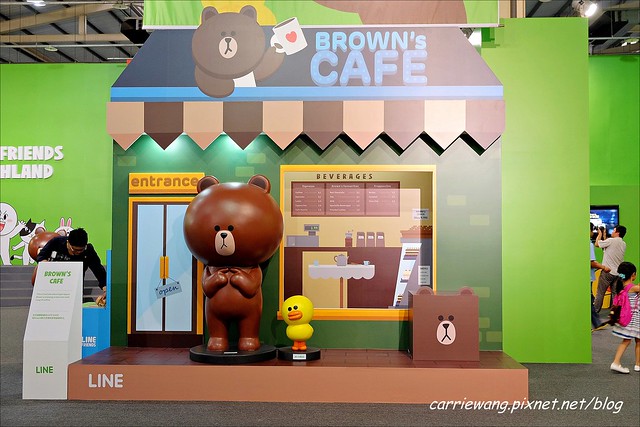 【LINE FRIENDS 互動樂園。台中場】可愛的LINE貼圖從手機躍上實境，台中場於6/21~9/14在大台中國際會展中心展出 @飛天璇的口袋