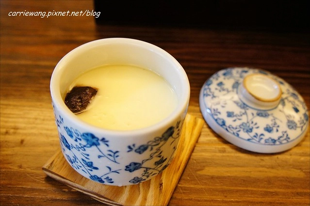 【台中小吃美食】西岡家手作弁当．蘿蔔糕。隱匿巷弄間的日式便當店，手作溫暖有誠意 @飛天璇的口袋