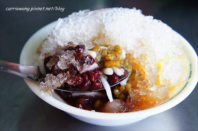 台中北區｜台中昌記米苔目冰．冬天賣燒番麥夏天賣米苔目冰，永興街30幾年的好味道 @飛天璇的口袋