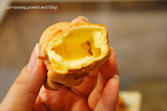 【金門必買伴手禮】金悅坊風伯燒。可愛的風獅爺造型雞蛋糕，內餡濃郁又好吃，還有特製的格格Q餅，是蟲蟲造型的唷！ @飛天璇的口袋