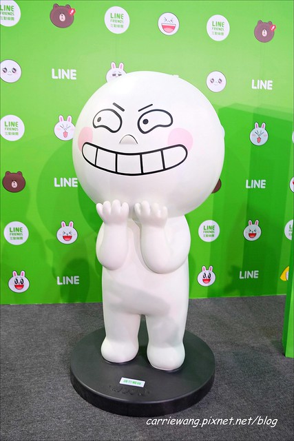 【LINE FRIENDS 互動樂園。台中場】可愛的LINE貼圖從手機躍上實境，台中場於6/21~9/14在大台中國際會展中心展出 @飛天璇的口袋