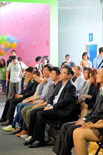 【LINE FRIENDS 互動樂園。台中場】可愛的LINE貼圖從手機躍上實境，台中場於6/21~9/14在大台中國際會展中心展出 @飛天璇的口袋