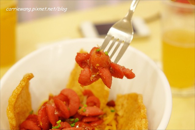 【台中啤酒餐廳】一番搾KIRIN ICHIBAN GARDEN@台中店。 自已動手做two tone，和朋友一起享受歡樂氣氛 @飛天璇的口袋