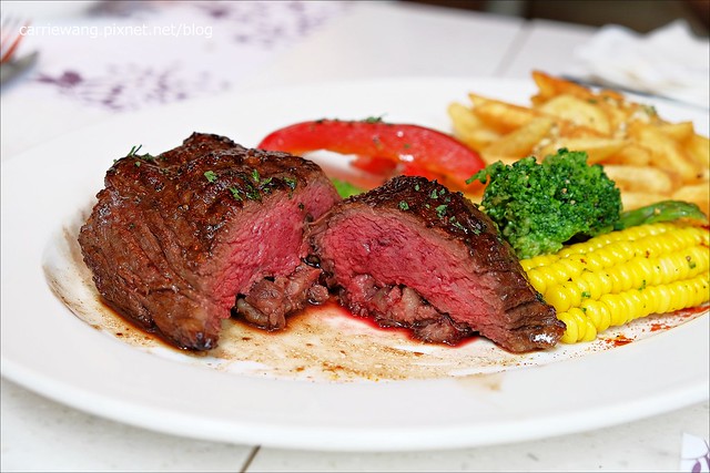 【台中義大利麵】聖娜朵義式食尚．Il Sonetto。以料理譜出你我的十四行詩，兼具美味與時尚的義式餐廳，料理用心值得回訪 @飛天璇的口袋