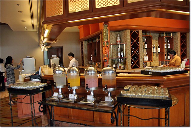 【馬來西亞沙巴】太平洋飯店 The Pacific Sutera Hotel~住宿房間+早餐分享+出海賞海景夕陽。臨緊Sutera港灣，沙巴住宿推薦 @飛天璇的口袋