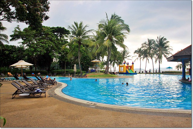 【馬來西亞沙巴】太平洋飯店 The Pacific Sutera Hotel~住宿房間+早餐分享+出海賞海景夕陽。臨緊Sutera港灣，沙巴住宿推薦 @飛天璇的口袋