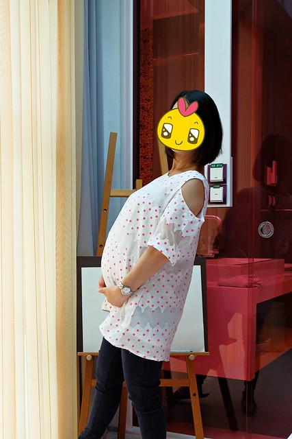 【懷孕日記．20週~28週】孕期中期。產檢記錄 / 孕期的不適 / 托腹帶 / 媽媽包 / 小baby的衣服 / 媽媽教室 / 孕期增加的體重 /  胎動的感動 @飛天璇的口袋