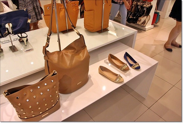 馬來西亞沙巴｜暢遊沙巴！馬來西亞必買伴手禮推薦，鞋子、美妝、咖啡、芒果糖 @飛天璇的口袋