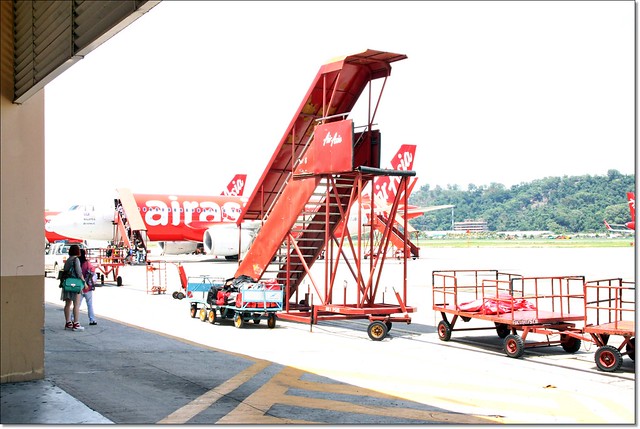 【馬來西亞沙巴】沙巴五日遊行程規劃總表~搭乘Air Asia亞洲航空的訂票步驟&注意事項&行李託運+美味的飛機餐分享 @飛天璇的口袋