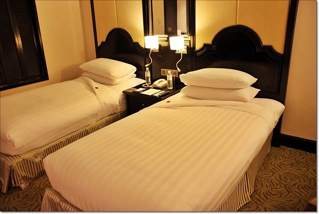 【馬來西亞沙巴】太平洋飯店 The Pacific Sutera Hotel~住宿房間+早餐分享+出海賞海景夕陽。臨緊Sutera港灣，沙巴住宿推薦 @飛天璇的口袋