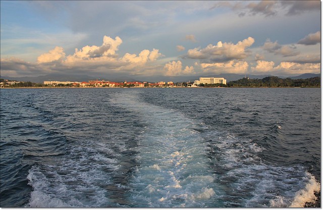 【馬來西亞沙巴】太平洋飯店 The Pacific Sutera Hotel~住宿房間+早餐分享+出海賞海景夕陽。臨緊Sutera港灣，沙巴住宿推薦 @飛天璇的口袋