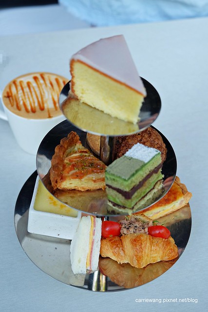 【台中下午茶推薦】印月創意東方宴。在東方色彩餐廳享受奢華的英式下午茶，環境寬敞舒適，可以放鬆一個午后 @飛天璇的口袋