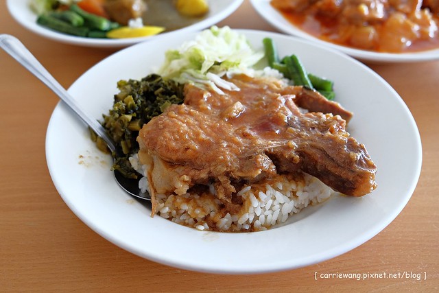 台中東區｜大三元飯店．多位名人來造訪，台中老字號便當店 @飛天璇的口袋