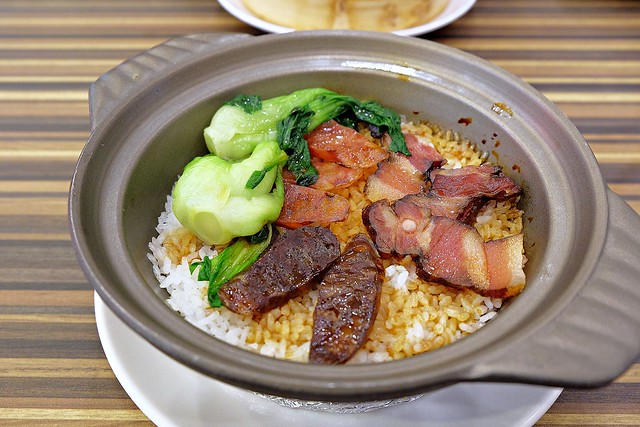 【台中港式飲茶】阿秋茶餐廳@五權店。阿秋大肥鵝旗下餐廳，餐點還不錯，價格不算貴，服務也很好 @飛天璇的口袋