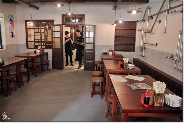 赤峰街時代1931居酒屋｜回到1931年，彈珠汽水工廠風華再現，找回日治時代台灣風情，品嚐純日式的新料理 @飛天璇的口袋