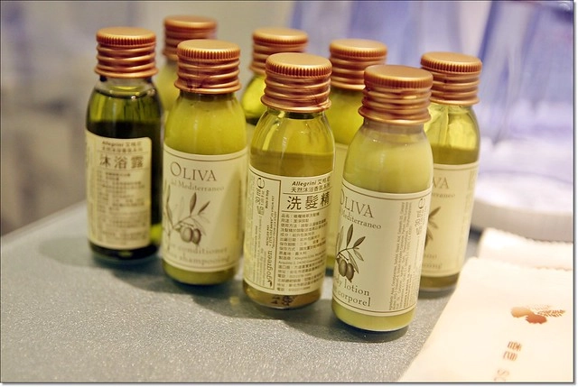 【花蓮民宿】花蓮1999民宿~充滿時尚感的1999特色民宿，位於花蓮市中心，有多種房型可以選擇，早餐豐盛又可愛 @飛天璇的口袋