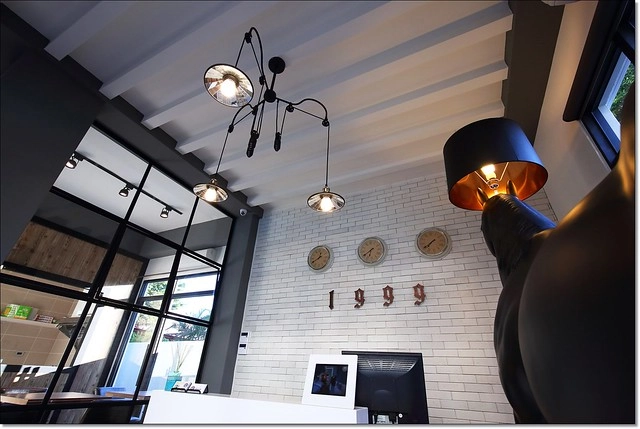 【花蓮民宿】花蓮1999民宿~充滿時尚感的1999特色民宿，位於花蓮市中心，有多種房型可以選擇，早餐豐盛又可愛 @飛天璇的口袋