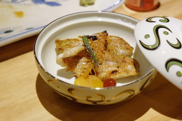 【台中北區】瞞著爹台中旗艦店：漂亮的日式建築，享用日式無菜單料理 @飛天璇的口袋