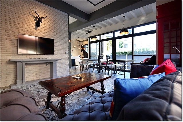 【花蓮民宿】花蓮1999民宿~充滿時尚感的1999特色民宿，位於花蓮市中心，有多種房型可以選擇，早餐豐盛又可愛 @飛天璇的口袋