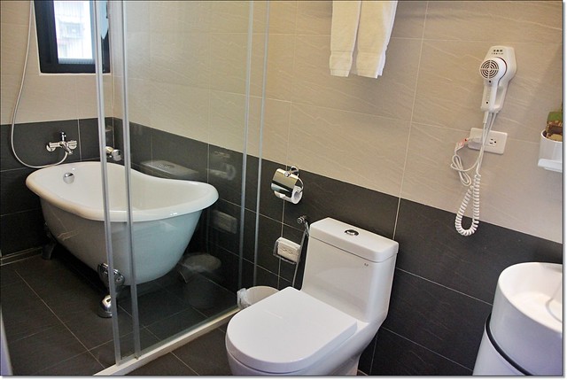 【花蓮民宿】花蓮1999民宿~充滿時尚感的1999特色民宿，位於花蓮市中心，有多種房型可以選擇，早餐豐盛又可愛 @飛天璇的口袋