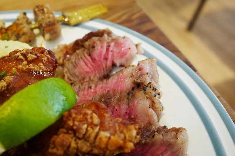 台中西區｜Hoyo Cafe．美術館前超人氣早午餐店，餐點選擇性多變化性大 @飛天璇的口袋