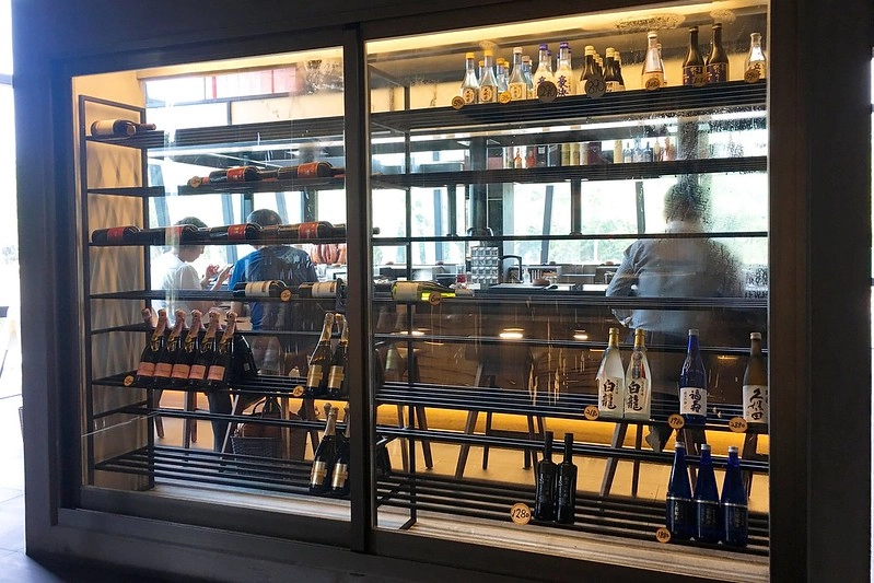 官東燒肉｜漂亮大器的環境、海鮮食材有誠意，但是吃完心靈小空虛 @飛天璇的口袋