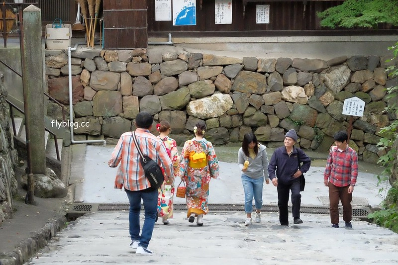 日本愛知｜犬山城．日本5大國寶城之一，犬山城下町美食景點，名古屋到犬山城的交通方式 @飛天璇的口袋