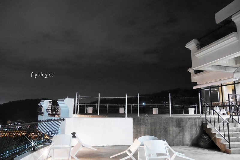 台中北屯｜眺高STAY WITH MOUNTAIN，北屯大坑景觀餐廳，眺望270&deg;的台中屯區夜景 @飛天璇的口袋