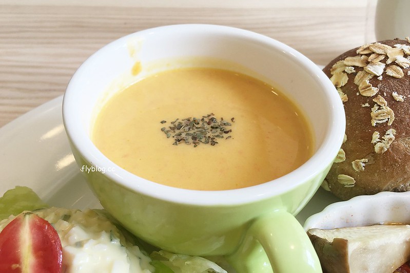 晨間食光  Le matin：簡單溫暖的鄉村風早午餐店，早午餐食材用心餐點好吃，10/31正式開幕 @飛天璇的口袋