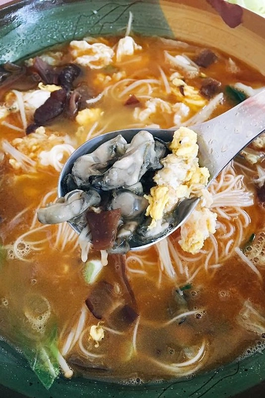 台中西區｜家味現炒．模範街老饕級美食，現點現做的媽媽味，必點麻油蚵仔麵線 @飛天璇的口袋