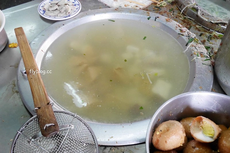 台中西屯｜盛香味擔仔麵．青海路惠來市場裡面，低調不顯眼卻每天大排長龍 @飛天璇的口袋