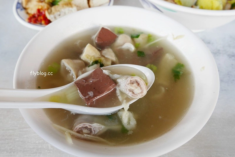 台中西屯｜盛香味擔仔麵．青海路惠來市場裡面，低調不顯眼卻每天大排長龍 @飛天璇的口袋