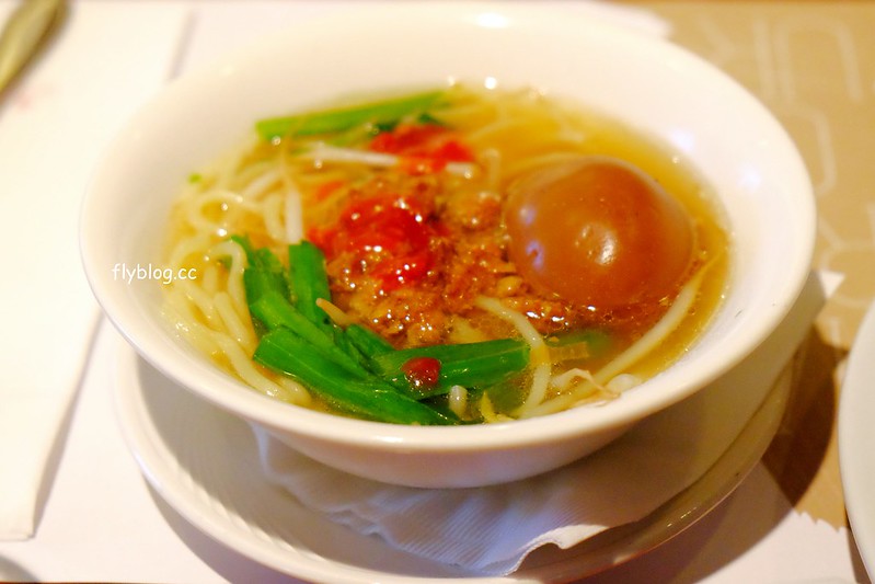 【高雄前金】漢來大飯店：高雄五星級商務飯店，隔壁就是漢神百貨，吃喝玩樂都很方便 @飛天璇的口袋