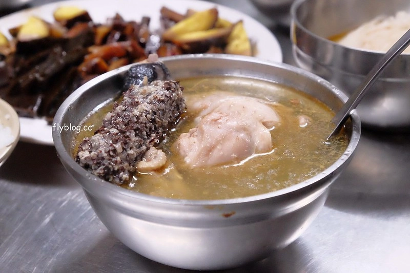 嘉義西區｜延平街麻油雞(原文化路麻油雞)．一碗古早味麻油雞，吃的是濃濃的台灣味 @飛天璇的口袋