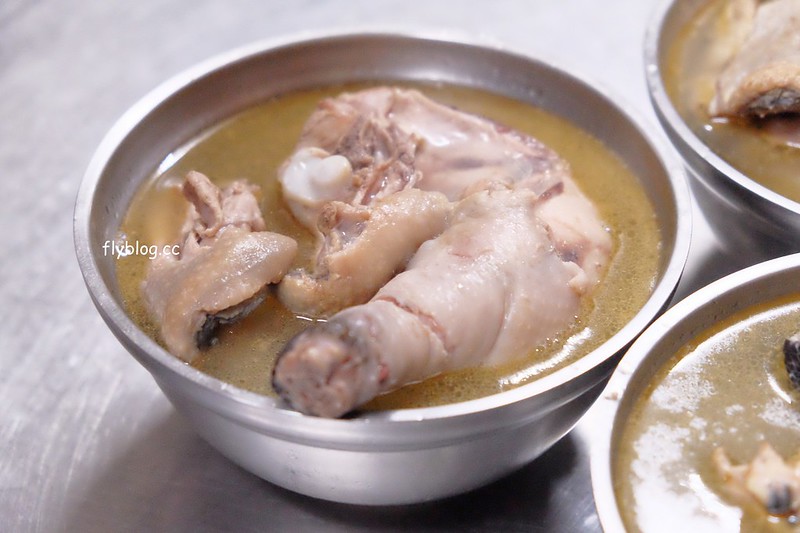 嘉義西區｜延平街麻油雞(原文化路麻油雞)．一碗古早味麻油雞，吃的是濃濃的台灣味 @飛天璇的口袋