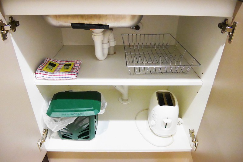 紐西蘭奧克蘭｜奧克蘭城市飯店 Auckland City Hotel．房間備有小廚房，隔壁就是韓國超市，鄰近天空塔、皇后大道和維達港 @飛天璇的口袋