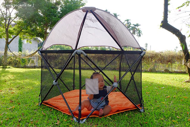 五角遊戲床┃育兒用品分享：不用任何組裝工具，組裝攜帶輕鬆方便，可拆式帳蓬適合內室內外使用，媽媽育兒生活的好幫手 @飛天璇的口袋