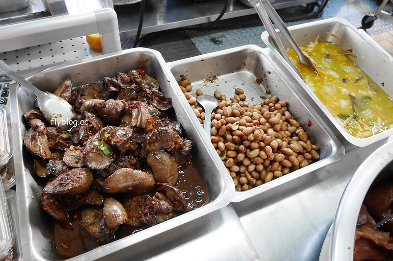 林森路古早味芋頭米粉｜林森路超好吃的芋頭米粉湯，更推薦滷味好吃必點 @飛天璇的口袋